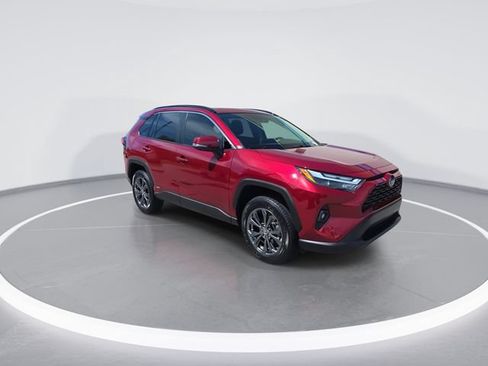 Used 2023 Toyota RAV4 XLE Premium AWD/4WD image 2