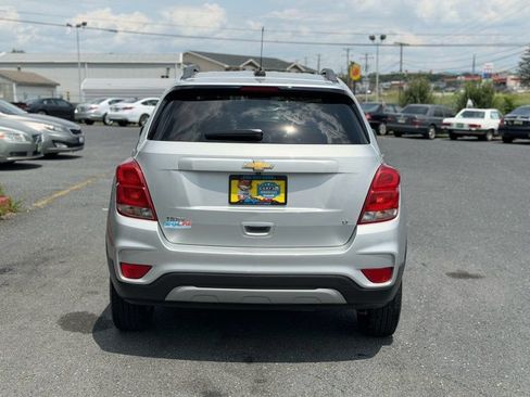 Used 2019 Chevrolet Trax LT FWD image 6