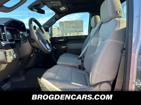 New 2026 GMC Sierra 2500 SLE w/ SLE Convenience Package image 10