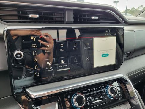 New 2026 GMC Sierra 3500 Denali w/ Denali Reserve Package image 19