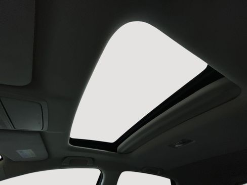 Used 2016 Honda CR-V Touring image 20