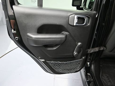 Used 2022 Jeep Wrangler Unlimited Sport AWD/4WD image 22