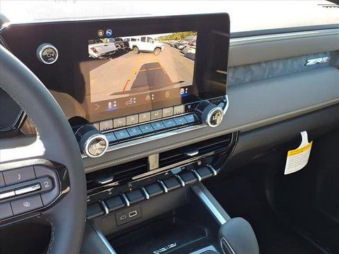 New 2026 Chevrolet Colorado ZR2 w/ Technology Package image 13