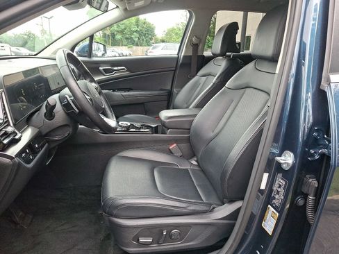Used 2023 Kia Sportage EX AWD/4WD image 10