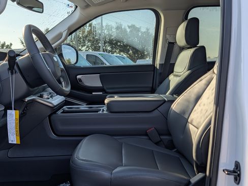 New 2026 Ford Expedition Max Active RWD image 25