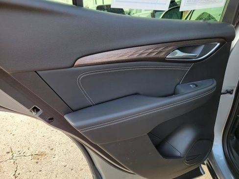 Used 2023 Buick Envision Avenir AWD/4WD image 24