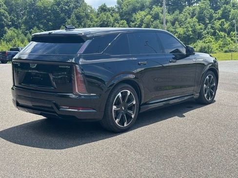 Used 2025 Cadillac Escalade IQ Sport 1 w/ Smart Trailering package AWD/4WD image 8