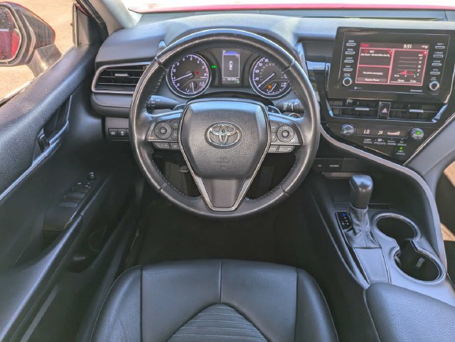Used 2021 Toyota Camry SE w/ Convenience Package FWD image 19