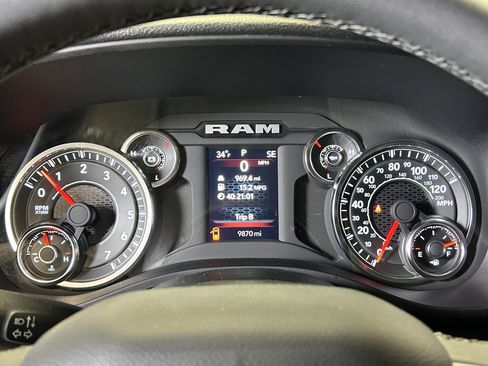 Certified 2025 RAM 1500 Big Horn AWD/4WD image 28