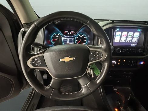 Used 2017 Chevrolet Colorado Z71 AWD/4WD image 21