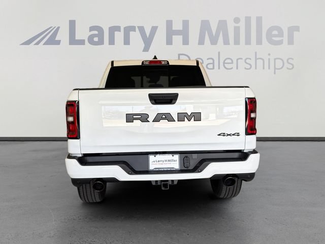 New 2026 RAM 1500 Express AWD/4WD image 4