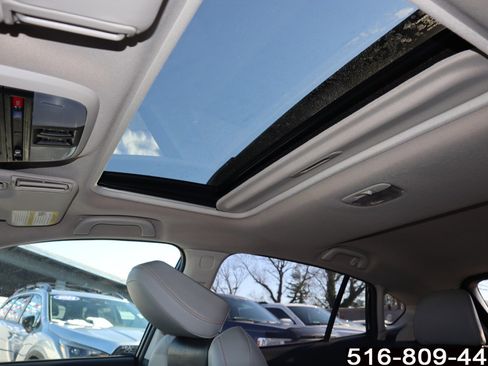 Used 2019 Subaru Crosstrek 2.0i Limited w/ Moonroof Package w/Navigation image 16