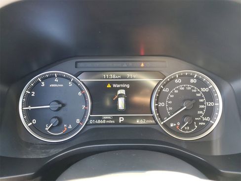 Used 2024 Mitsubishi Outlander ES image 28