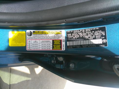 Used 2025 Toyota Camry SE w/ Convenience Package image 41