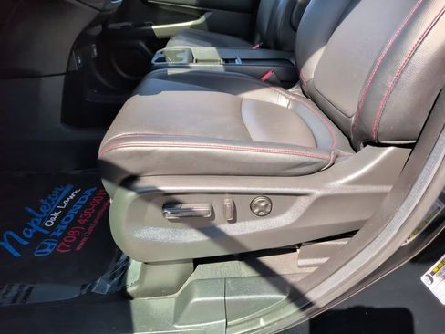 Used 2024 Honda Odyssey Sport image 18