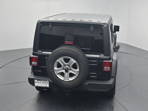 Used 2018 Jeep Wrangler Unlimited Sport S AWD/4WD image 48