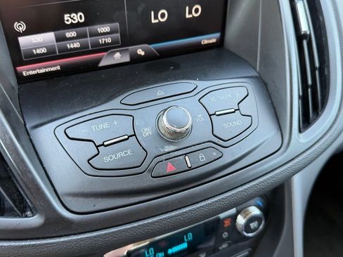 Used 2013 Ford Escape SE FWD image 20