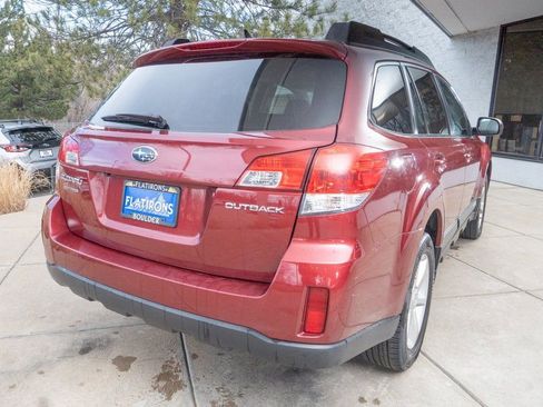 Used 2013 Subaru Outback 2.5i Limited w/ Moonroof Pkg image 6