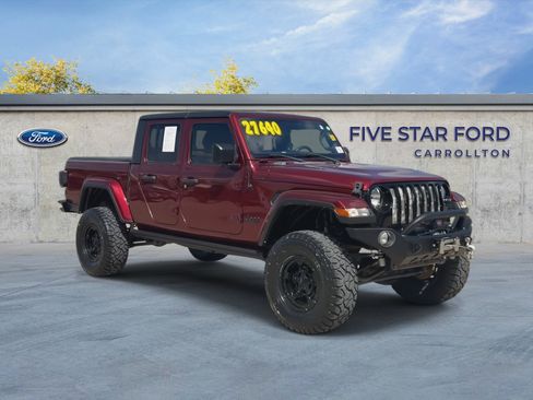 Used 2021 Jeep Gladiator Sport AWD/4WD image 2