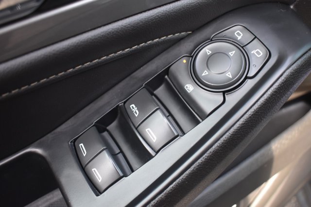 Used 2022 Chevrolet Traverse LT AWD/4WD image 23