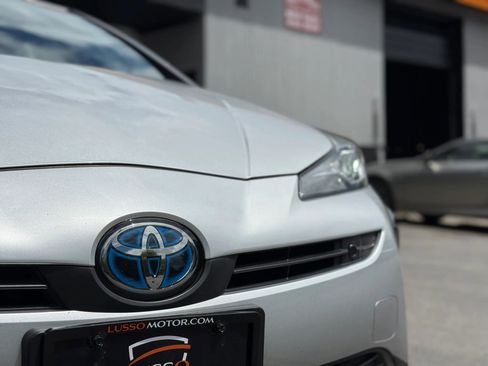 Used 2019 Toyota Prius LE FWD image 35