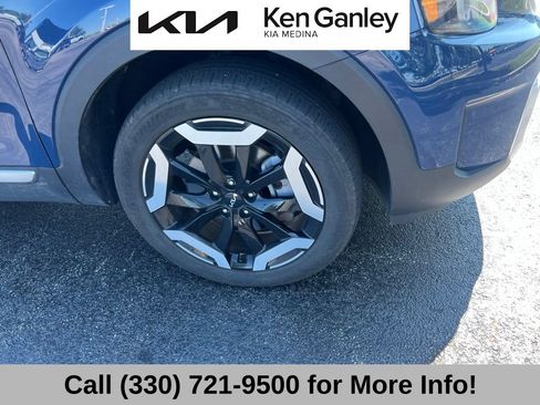 Certified 2024 Kia Telluride S w/ S Sunroof Package FWD image 22