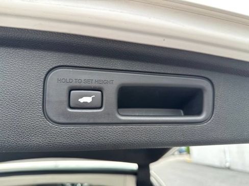 Certified 2025 Honda Odyssey EX-L image 11
