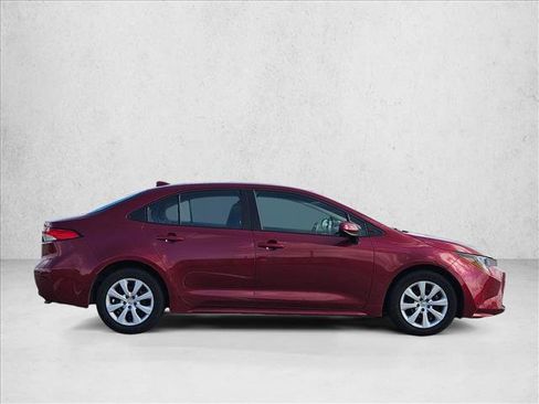 Used 2025 Toyota Corolla LE FWD image 4
