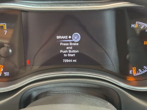 Used 2020 Jeep Grand Cherokee Overland AWD/4WD image 23
