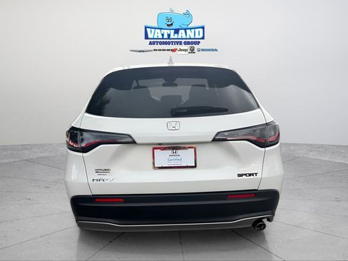 Used 2024 Honda HR-V Sport image 4
