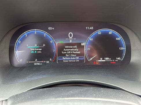 Used 2024 Toyota Highlander Platinum image 16