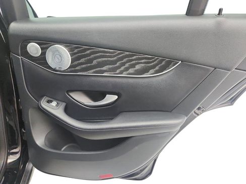 Used 2018 Mercedes-Benz GLC 300 4MATIC image 29