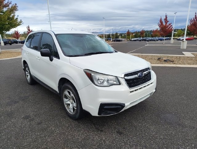 Used 2018 Subaru Forester 2.5i AWD/4WD image 1
