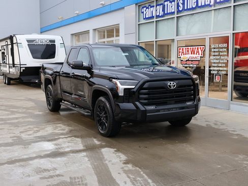 Used 2024 Toyota Tundra SR5 image 2