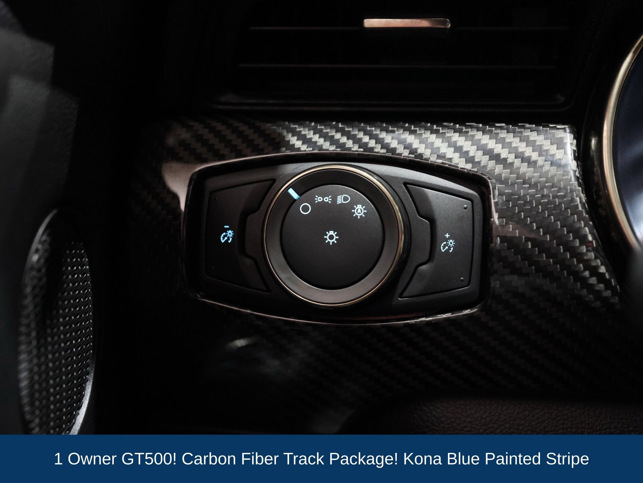 Used 2021 Ford Mustang Shelby GT500 w/ Carbon Fiber Track Pack RWD image 50
