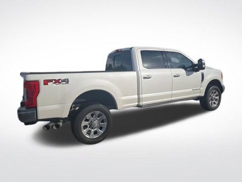 Used 2019 Ford F250 King Ranch w/ King Ranch Ultimate Package AWD/4WD image 3