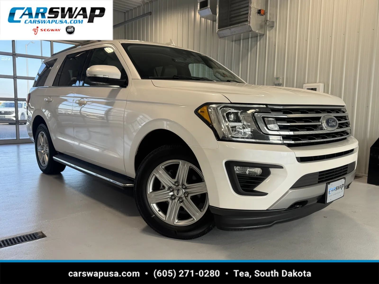 Used 2019 Ford Expedition XLT w/ Equipment Group 202A AWD/4WD image 1