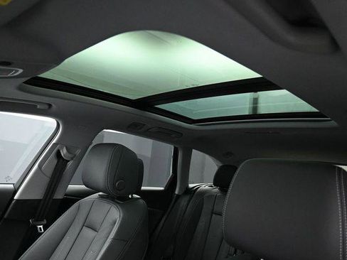 Used 2023 Audi A4 2.0T allroad Premium Plus w/ Premium Plus Package image 28