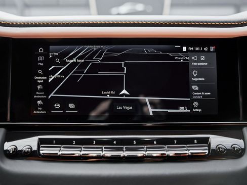 Used 2025 Rolls-Royce Cullinan image 86