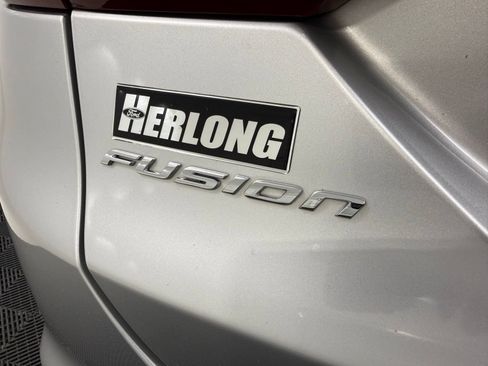 Used 2018 Ford Fusion S FWD image 10