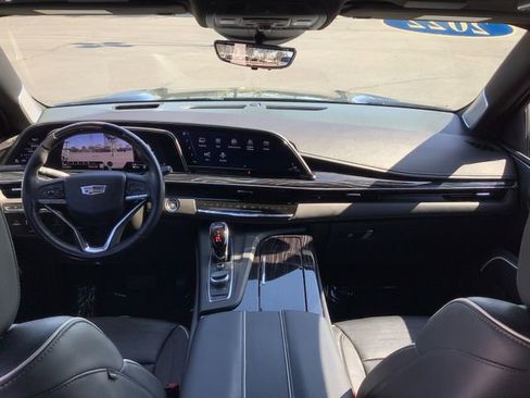 Used 2022 Cadillac Escalade ESV Sport w/ Touring Package image 6