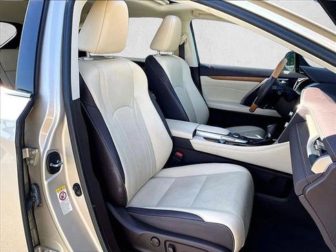 Used 2019 Lexus RX 350 FWD image 9