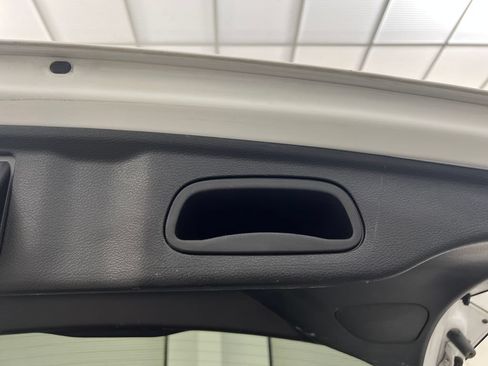 Used 2024 Jeep Compass Latitude AWD/4WD image 33