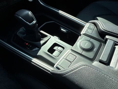 Used 2025 Toyota Grand Highlander AWD Hybrid image 28