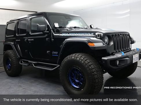 Used 2023 Jeep Wrangler Unlimited Rubicon 4xe w/ Steel Bumper Group AWD/4WD image 2