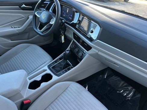 Used 2022 Volkswagen Jetta S image 16