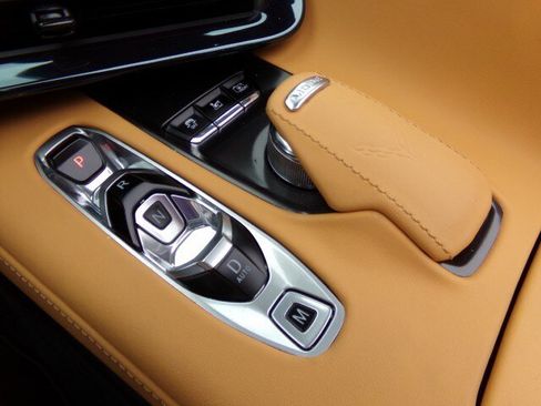 Used 2024 Chevrolet Corvette Z06 w/ Stealth Interior Trim Package RWD image 20