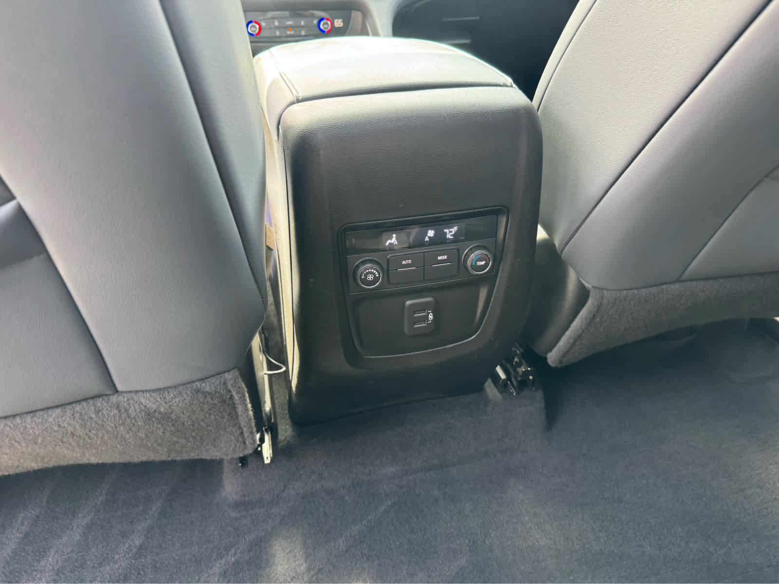 Used 2023 Buick Enclave Essence w/ Experience Buick Package AWD/4WD image 25