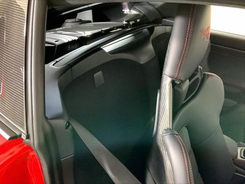 Used 2025 Porsche 718 Cayman GT4 RS image 17