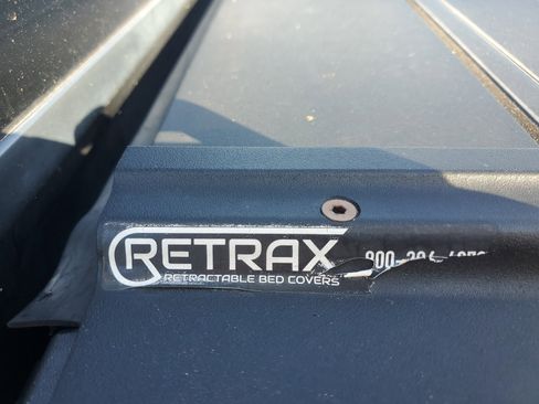 Used 2013 Ford F150 Platinum image 10